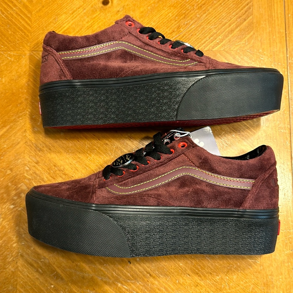 Women’s VANS Sneakers Disney 100 Old Skool Stackform Poison Apple Snow White